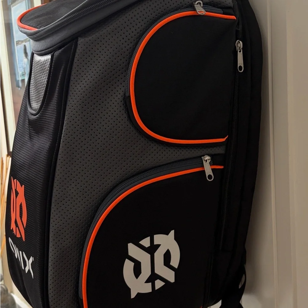 Onix Pickleball Bag - Picture 7 of 7